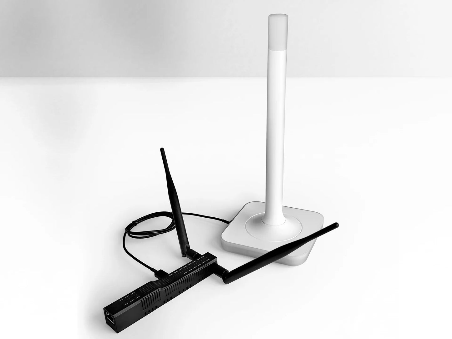 SMLIGHT SLZB-MR2U – Zigbee, Matter over Thread, Ethernet, PoE, USB, Wi-Fi Adapter, schwarz