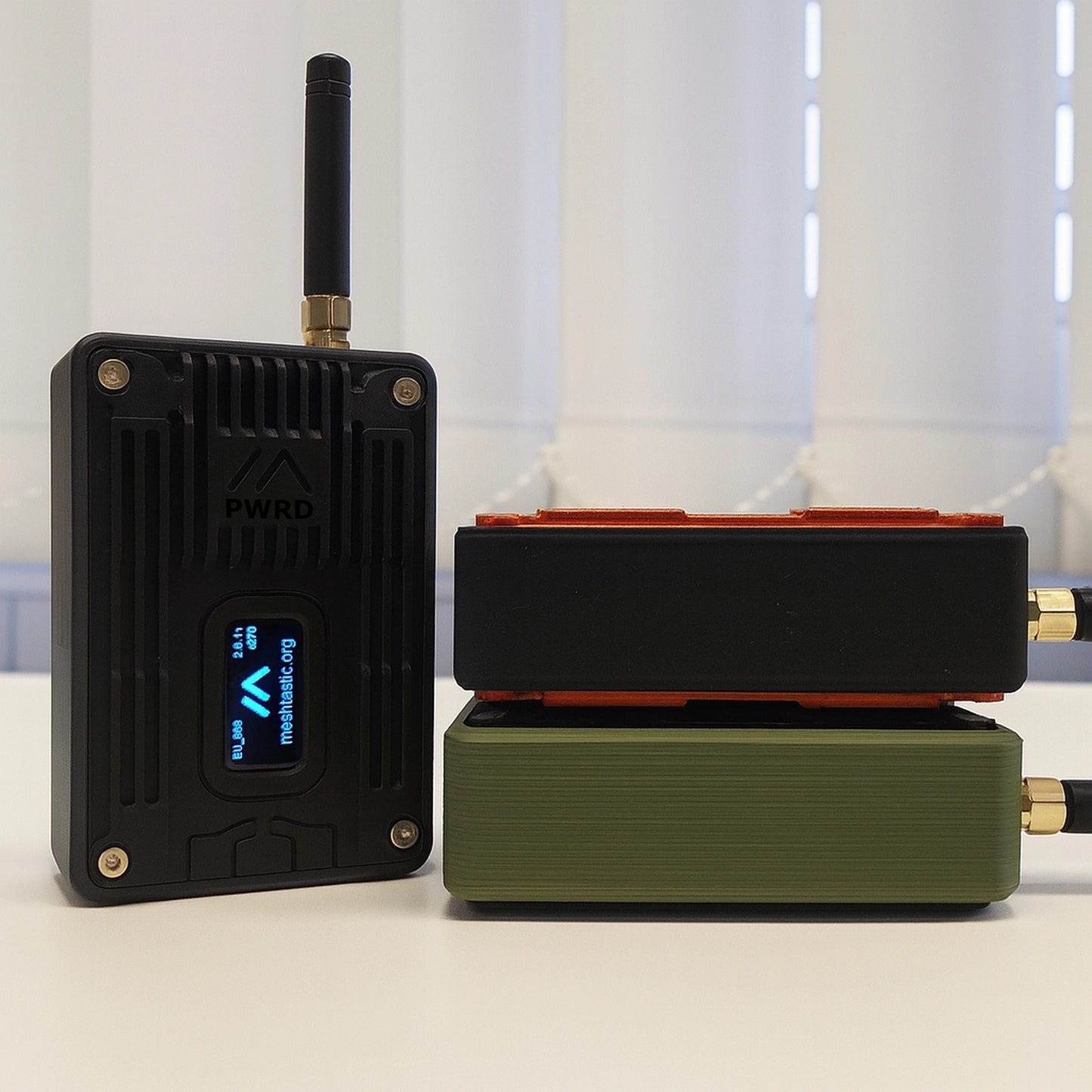 Meshtastic Heltec V3 Node mit Solid-Gehäuse